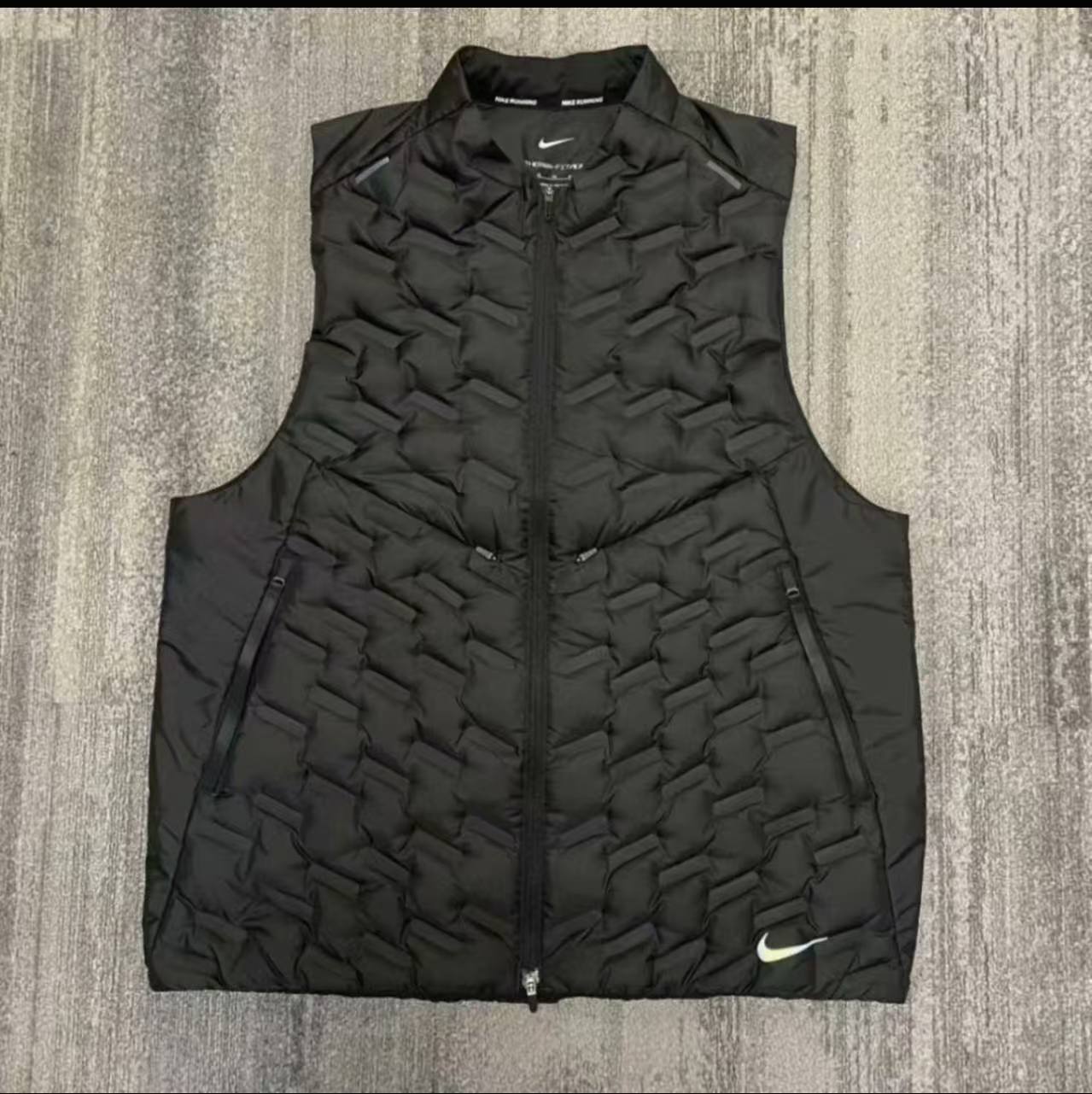 Nike Black Quilted Warm Down Vest - Sleeveless Lightweight Outdoor Casual Gilet