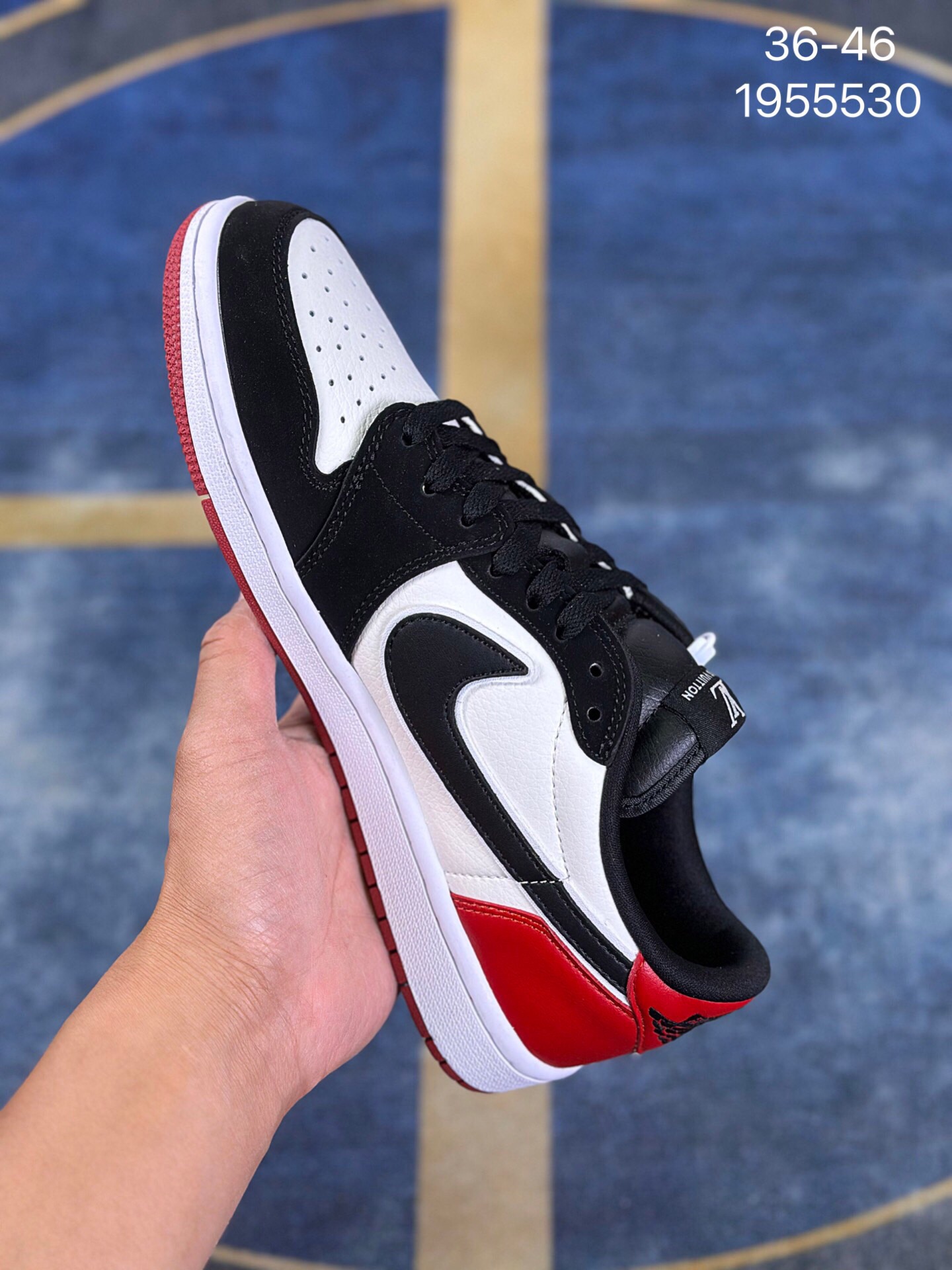 Louis Vuitton x Nike Collaborative Low-Top Sneakers - Image 2