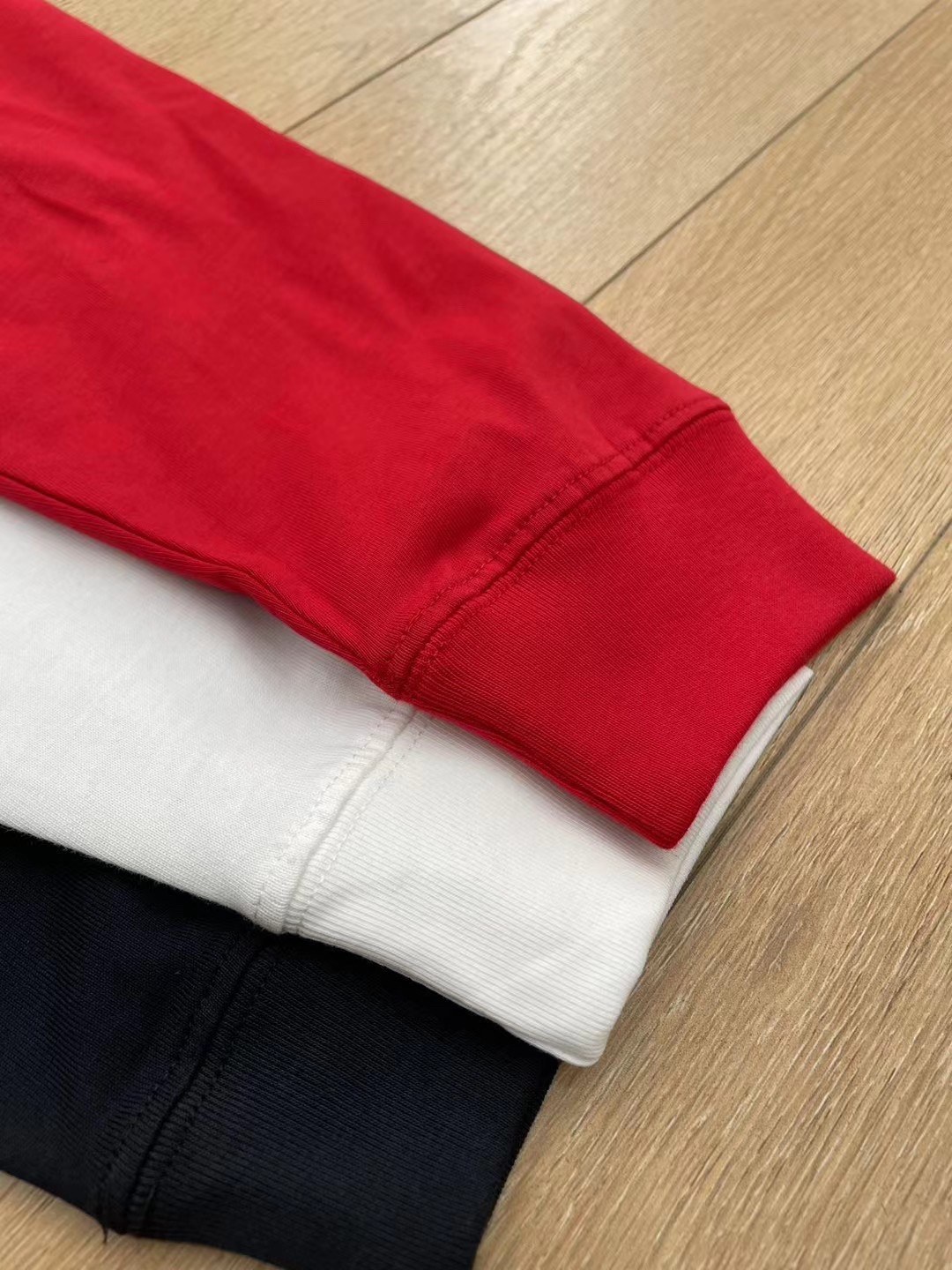 Nike Kobe Collection Mamba Logo Three-Color Crewneck Long-Sleeve T-Shirt - Image 10