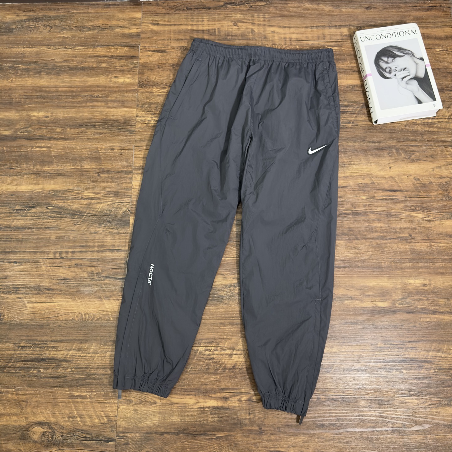 Nike NOCTA Co-Branded Dark Gray Woven Quick-Dry Cuffed Sports Pants