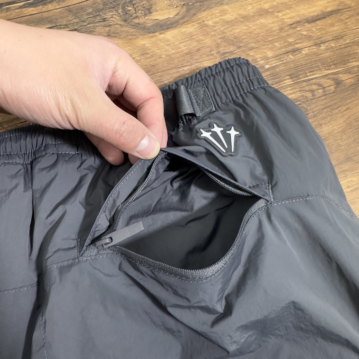 Nike NOCTA Co-Branded Dark Gray Woven Quick-Dry Cuffed Sports Pants - Image 6