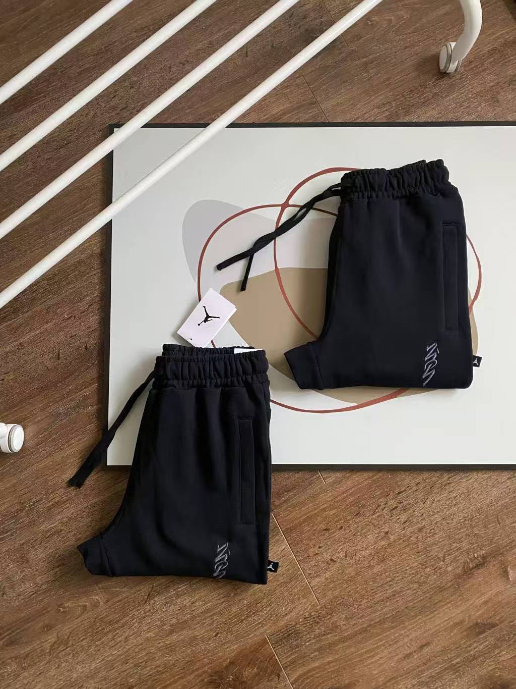 Jordan Black Samurai Deconstructed Paneled Cuffed Sweatpants - Image 4